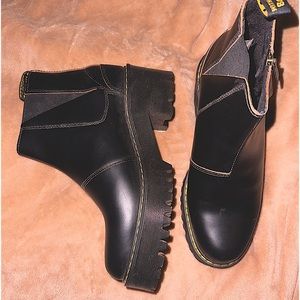 dr marten rometty chelsea boot
